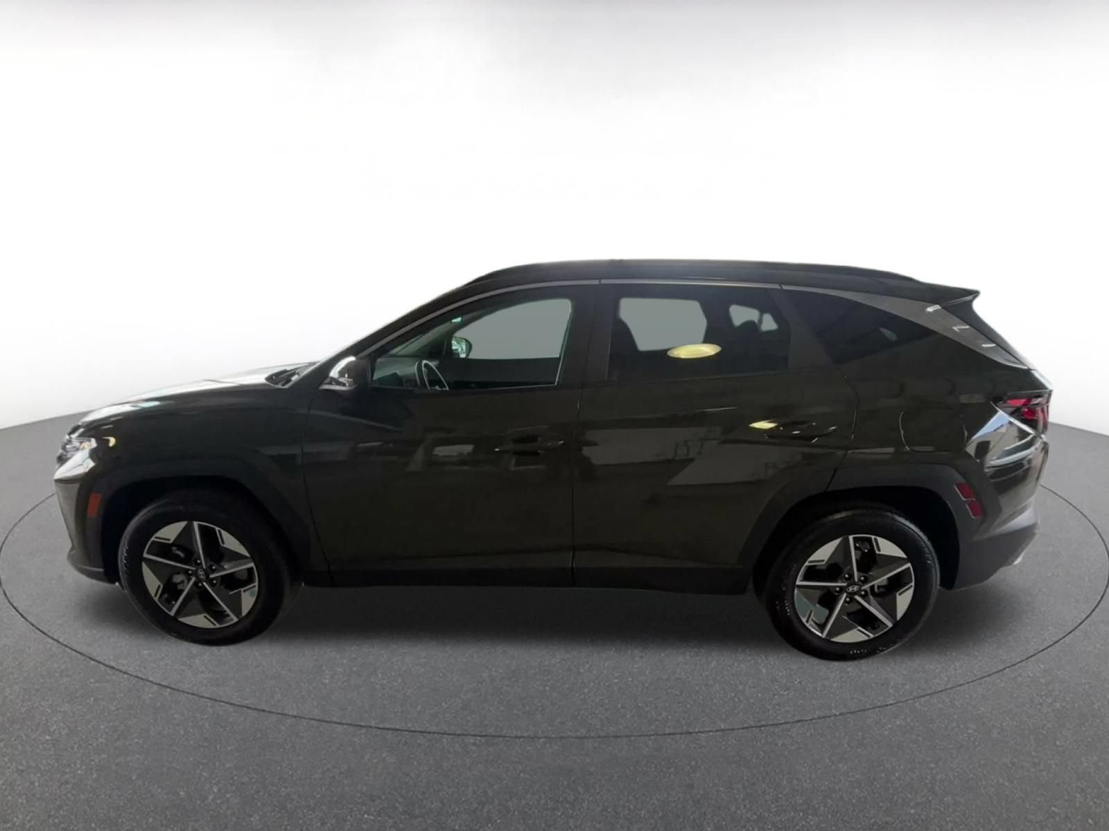 Thumbnail: 2026 Hyundai Tucson - 8