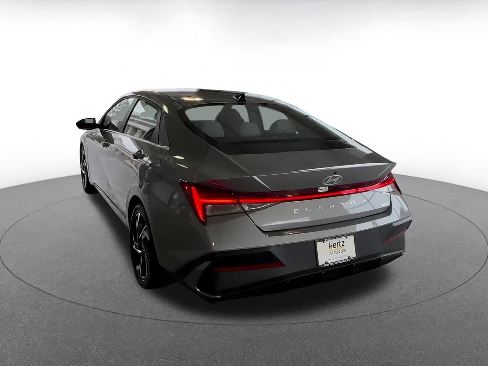 Thumbnail: 2025 Hyundai Elantra - 11