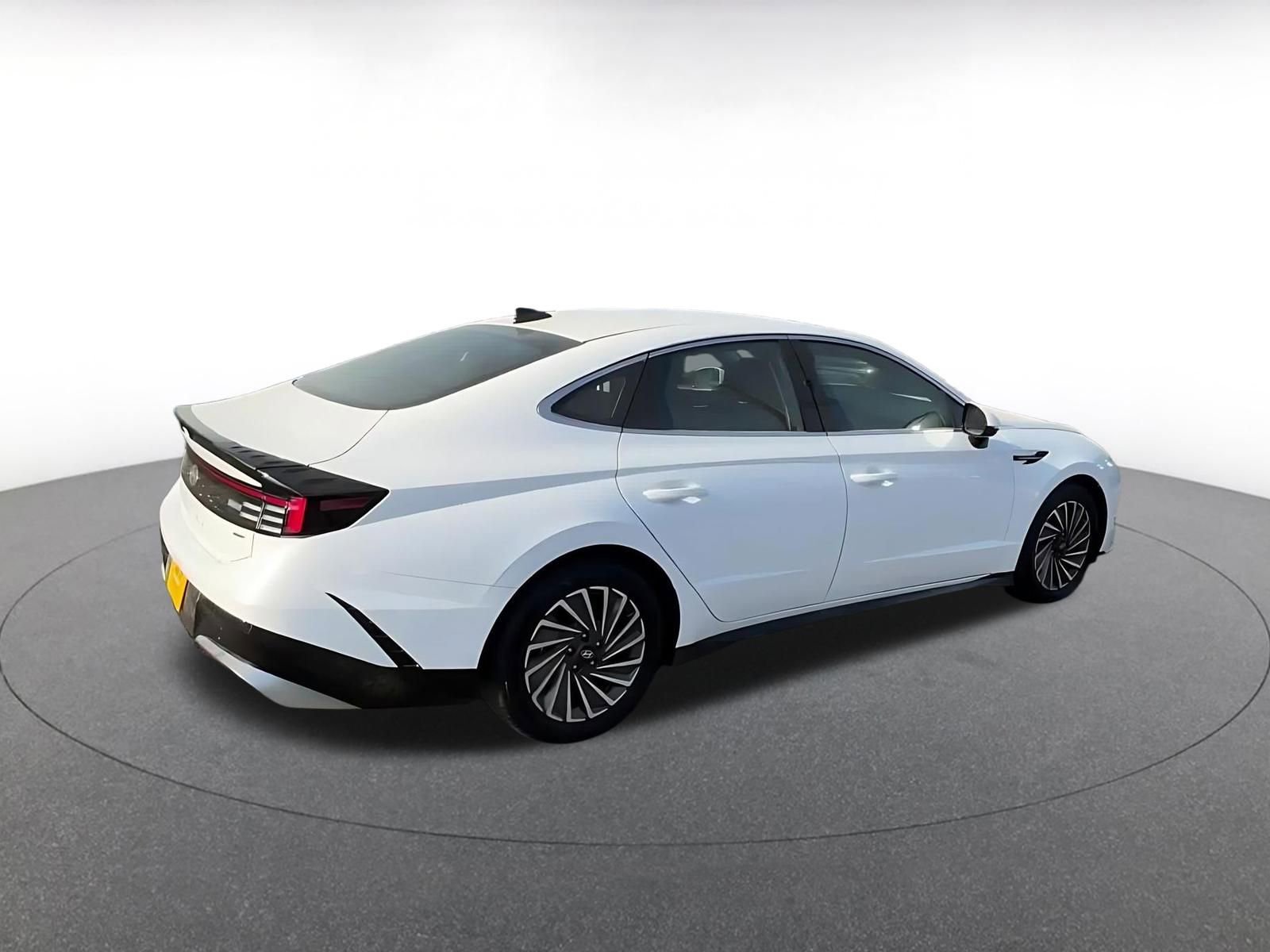 Thumbnail: 2025 Hyundai Sonata - 13