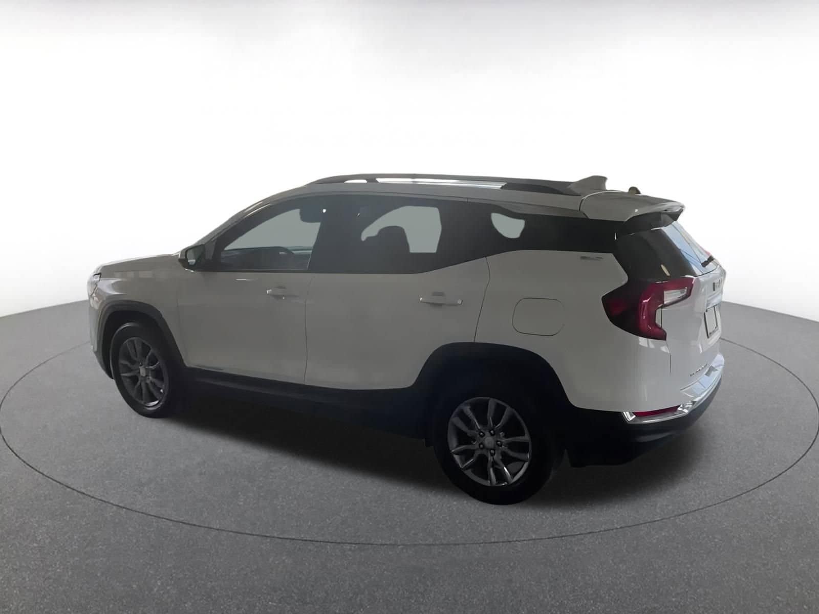 Thumbnail: 2024 GMC Terrain - 10