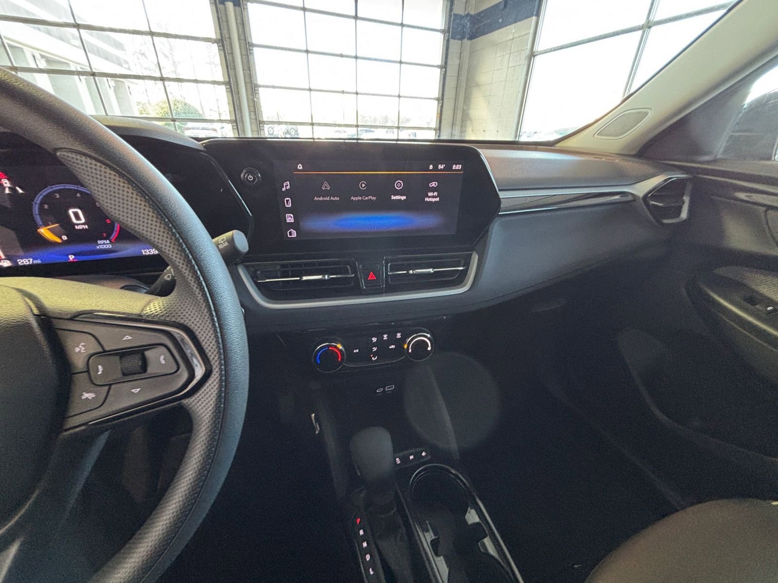 Thumbnail: 2025 Chevrolet TrailBlazer - 18