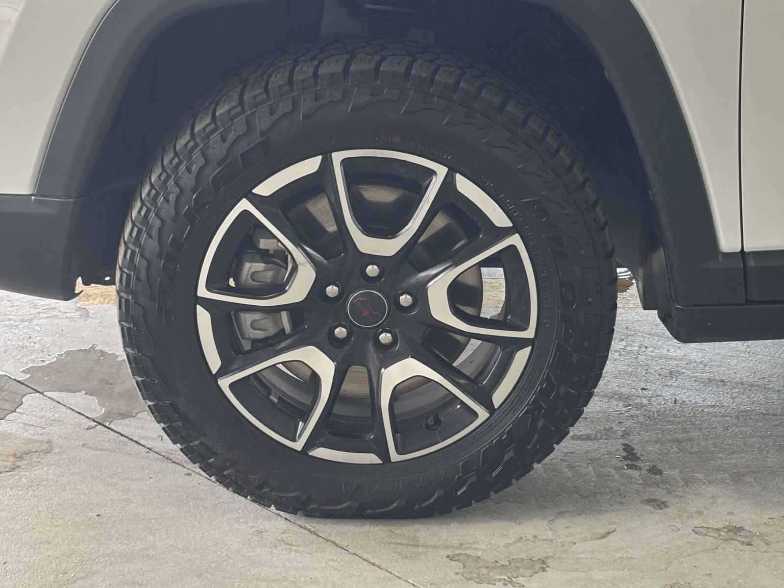 Thumbnail: 2025 Jeep Compass - 29