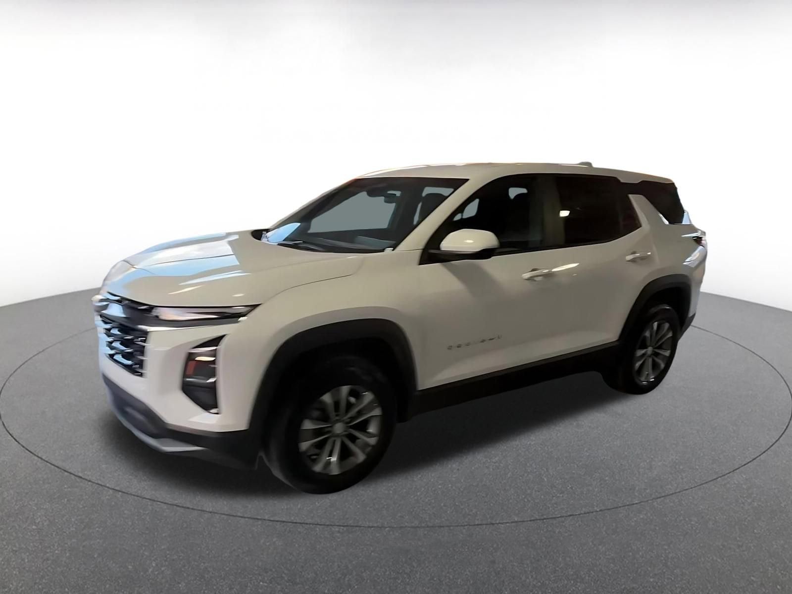 Thumbnail: 2025 Chevrolet Equinox - 12