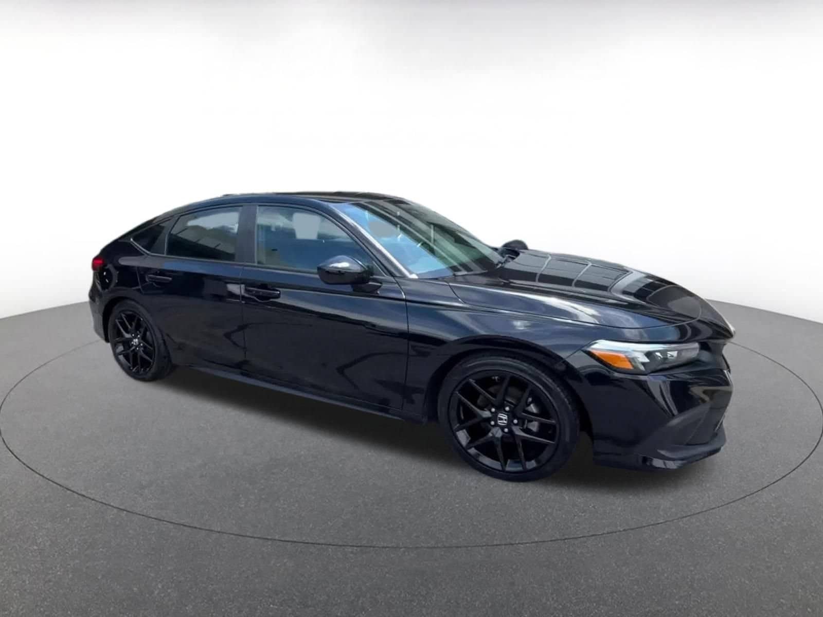 Thumbnail: 2024 Honda Civic - 2