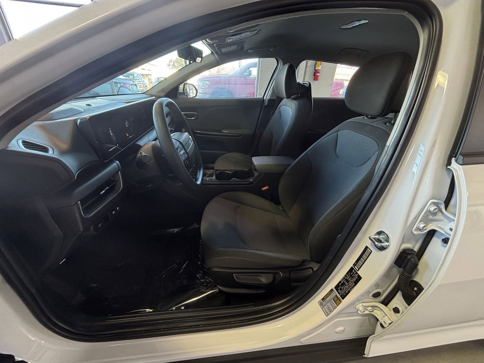 Thumbnail: 2025 Kia K4 - 26