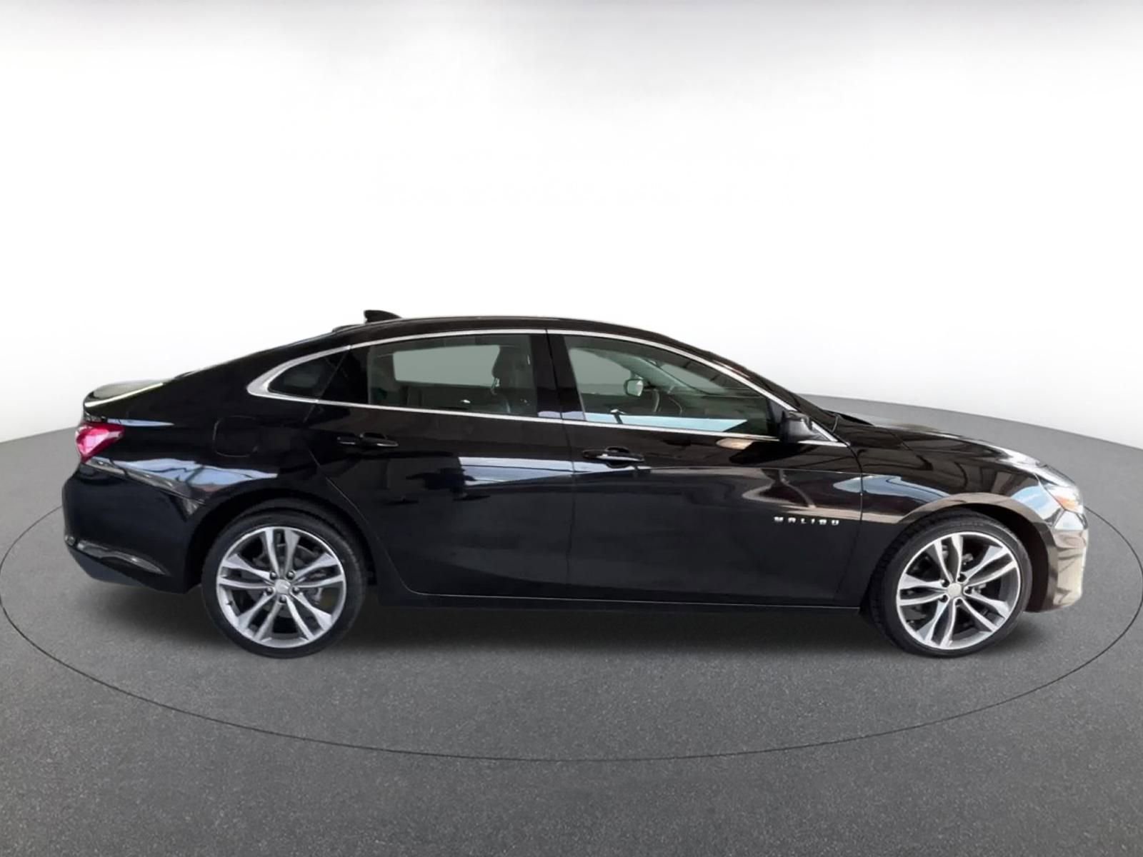 Thumbnail: 2024 Chevrolet Malibu - 15