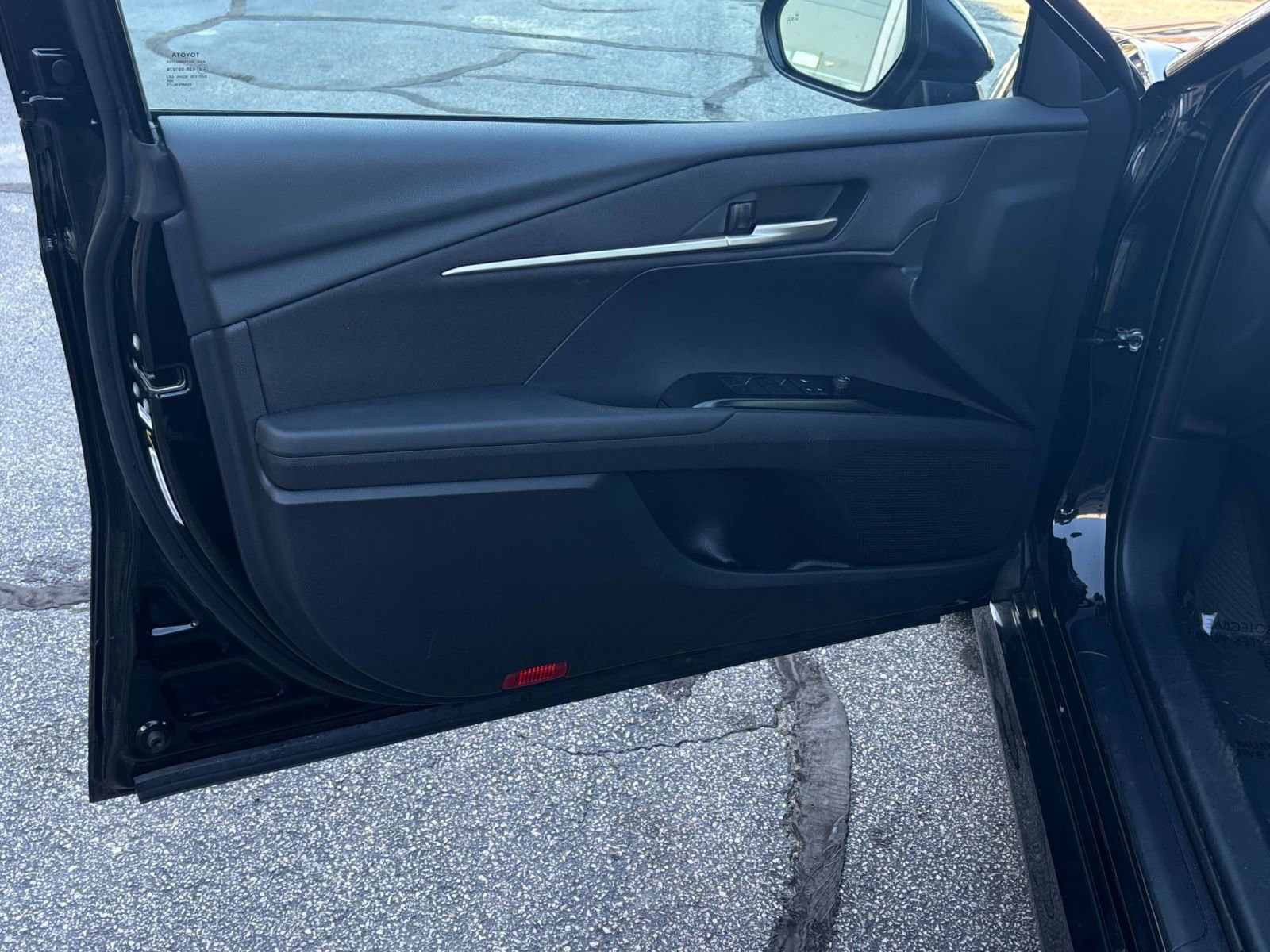 Thumbnail: 2025 Toyota Camry - 26