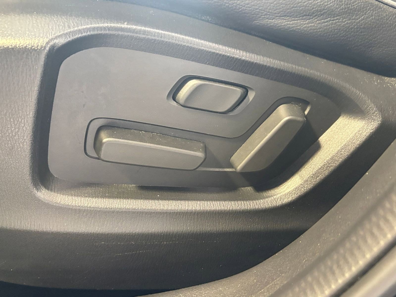 Thumbnail: 2025 Mazda CX-5 - 22