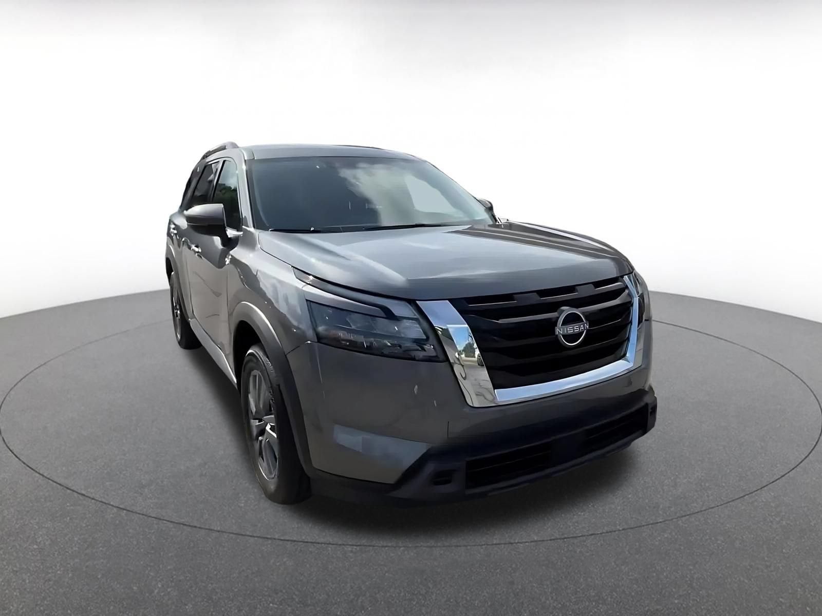 Thumbnail: 2025 Nissan Pathfinder - 3