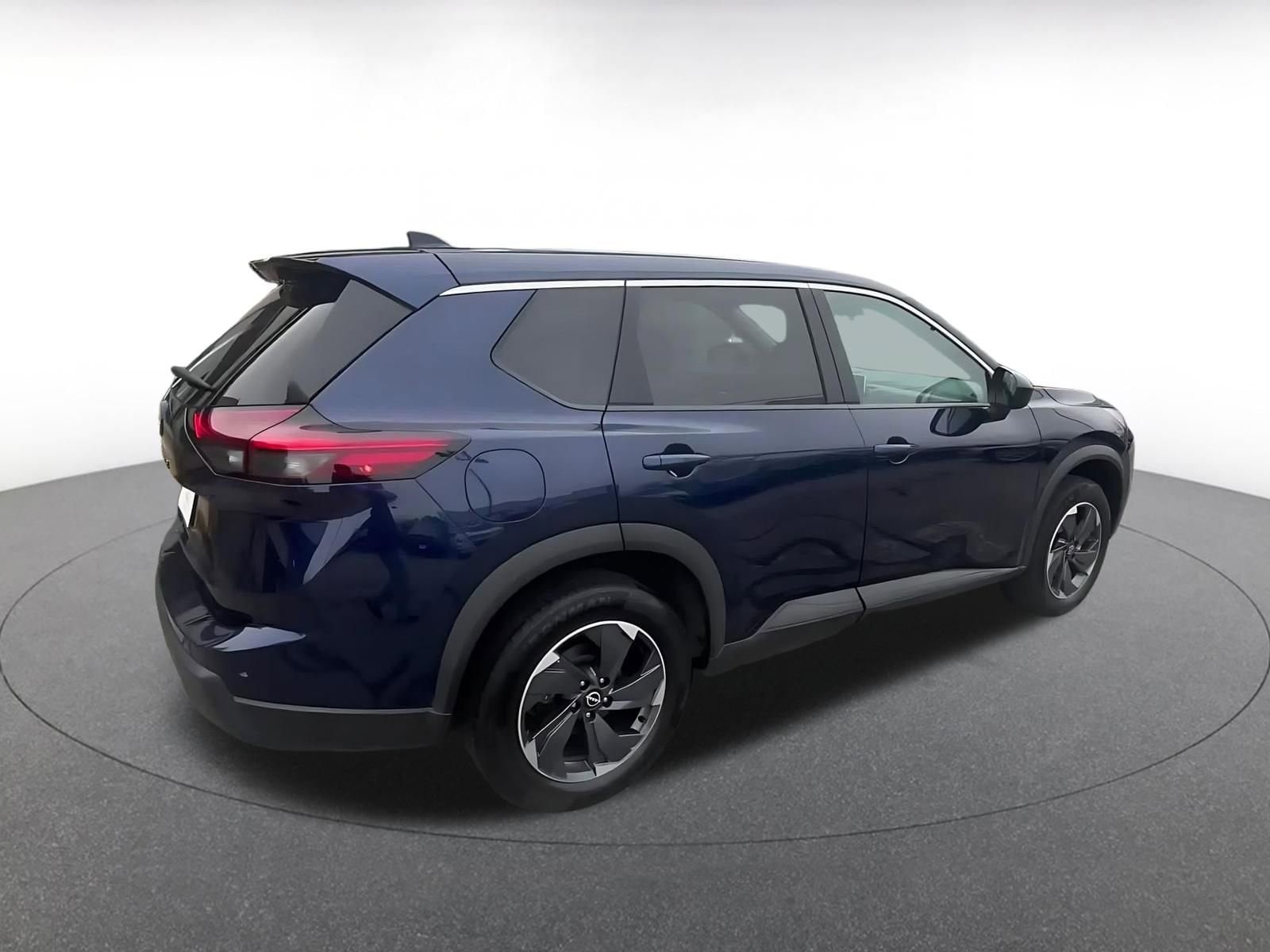 Thumbnail: 2025 Nissan Rogue - 15