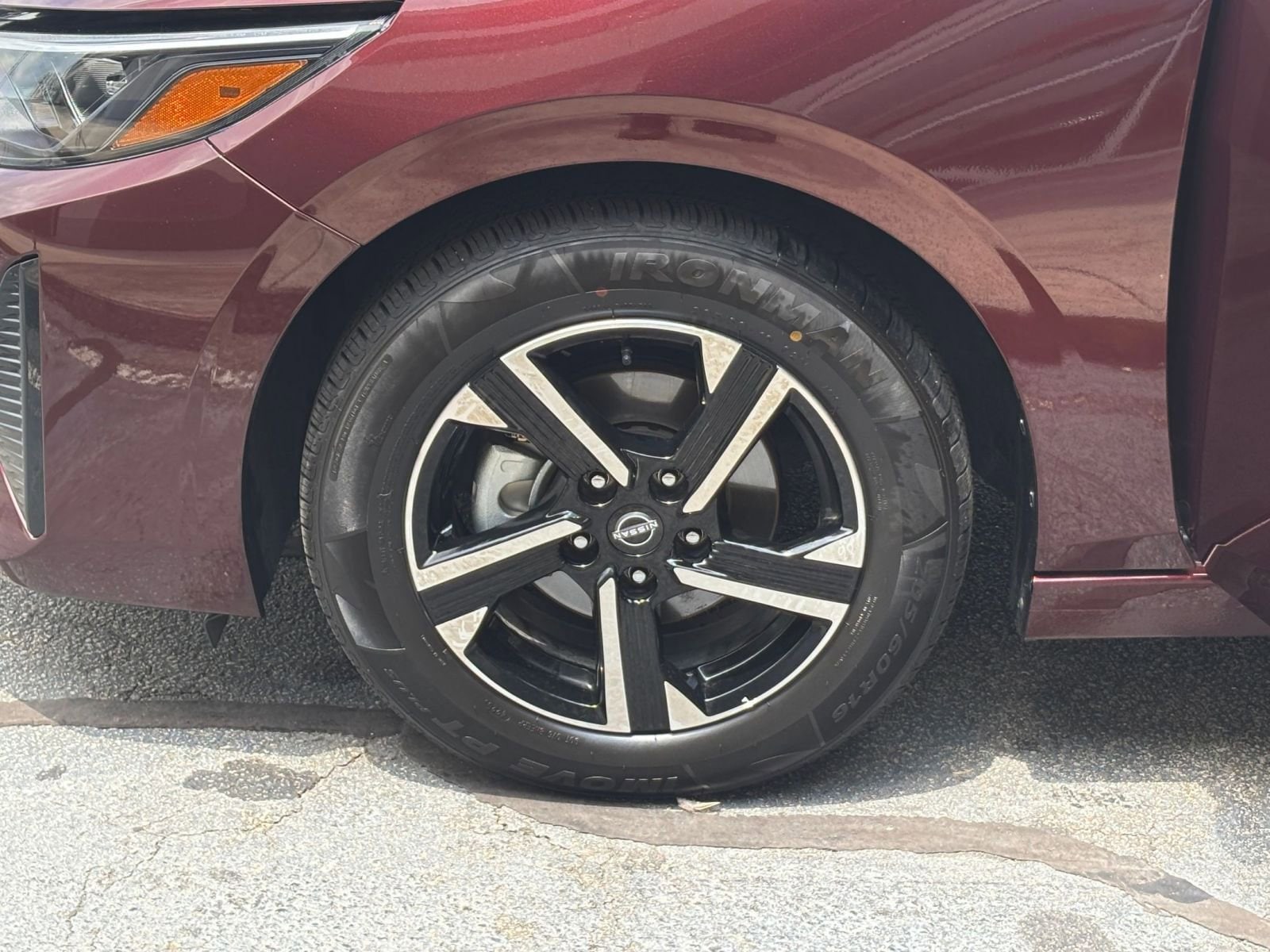 2025 Nissan Sentra SV - Photo 29