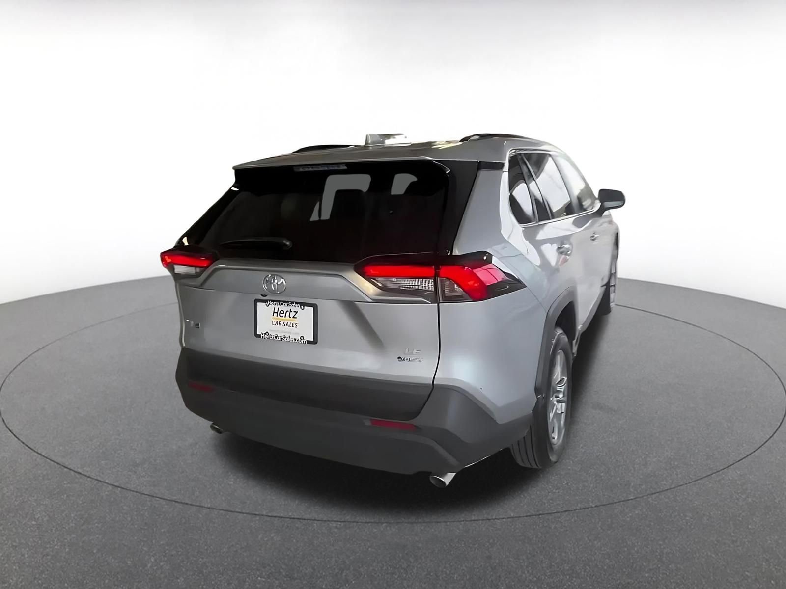 Thumbnail: 2025 Toyota RAV4 - 13