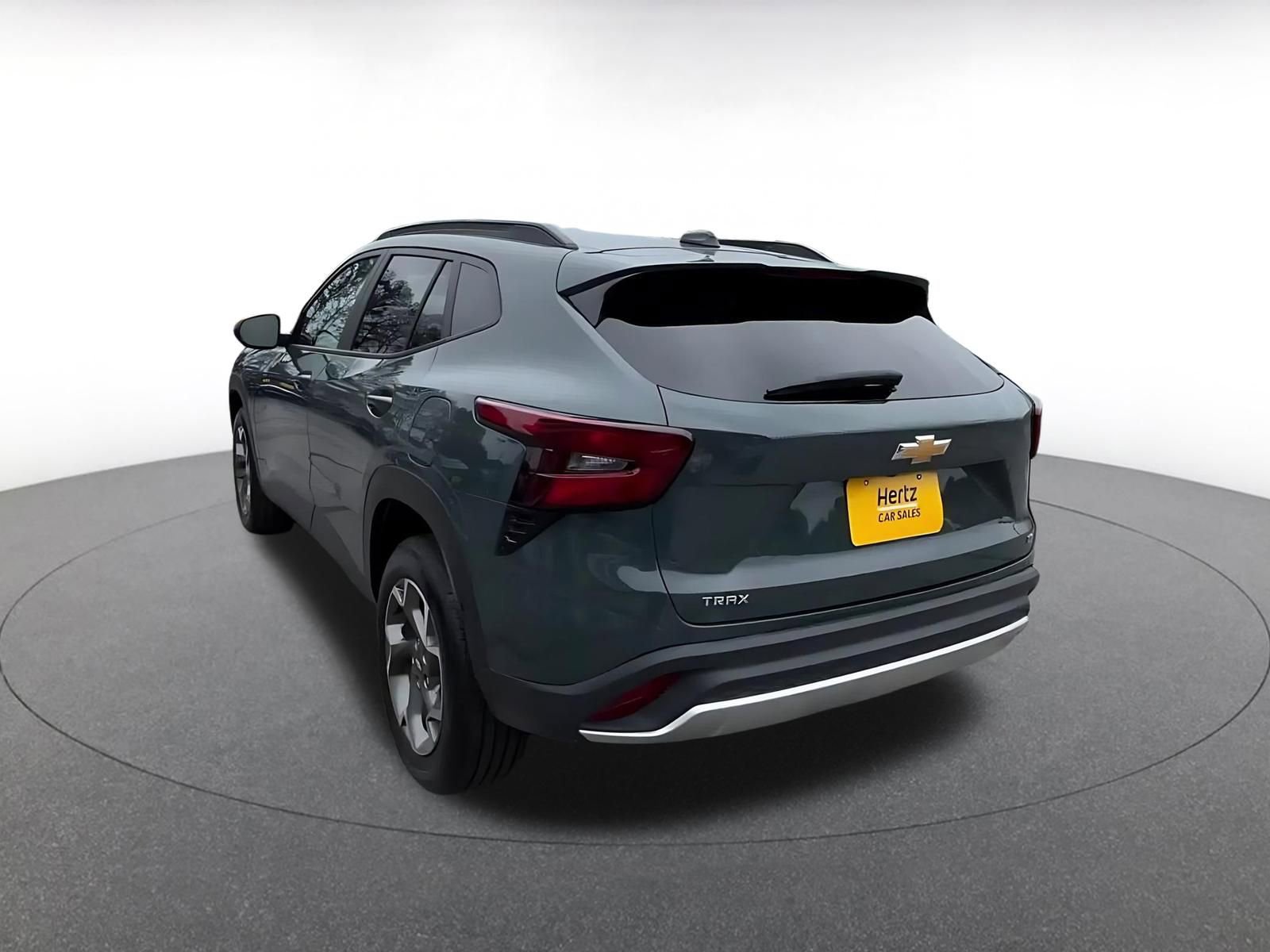 Thumbnail: 2025 Chevrolet Trax - 15