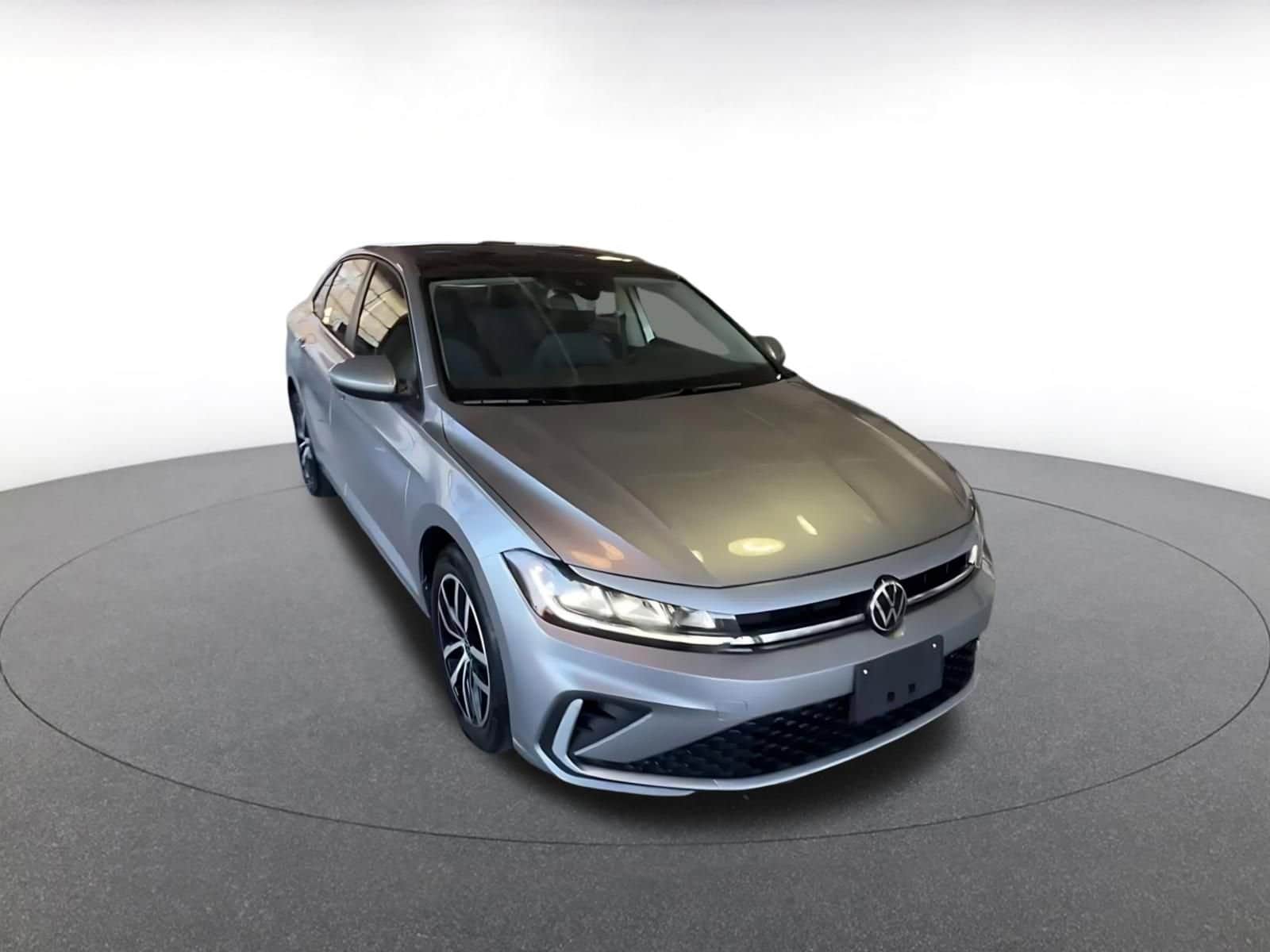 Thumbnail: 2025 Volkswagen Jetta - 3