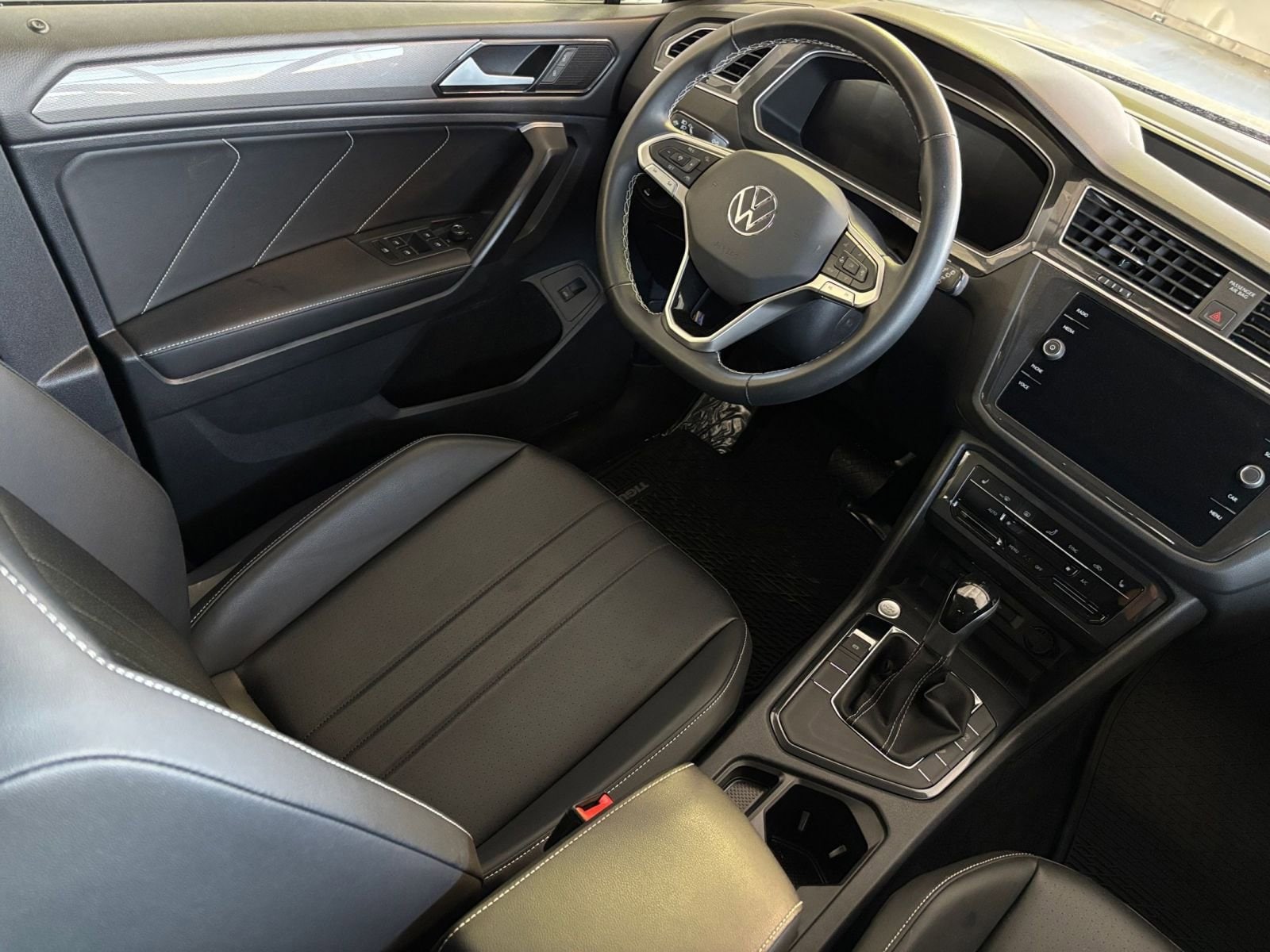 2024 Volkswagen Tiguan 2.0T 33