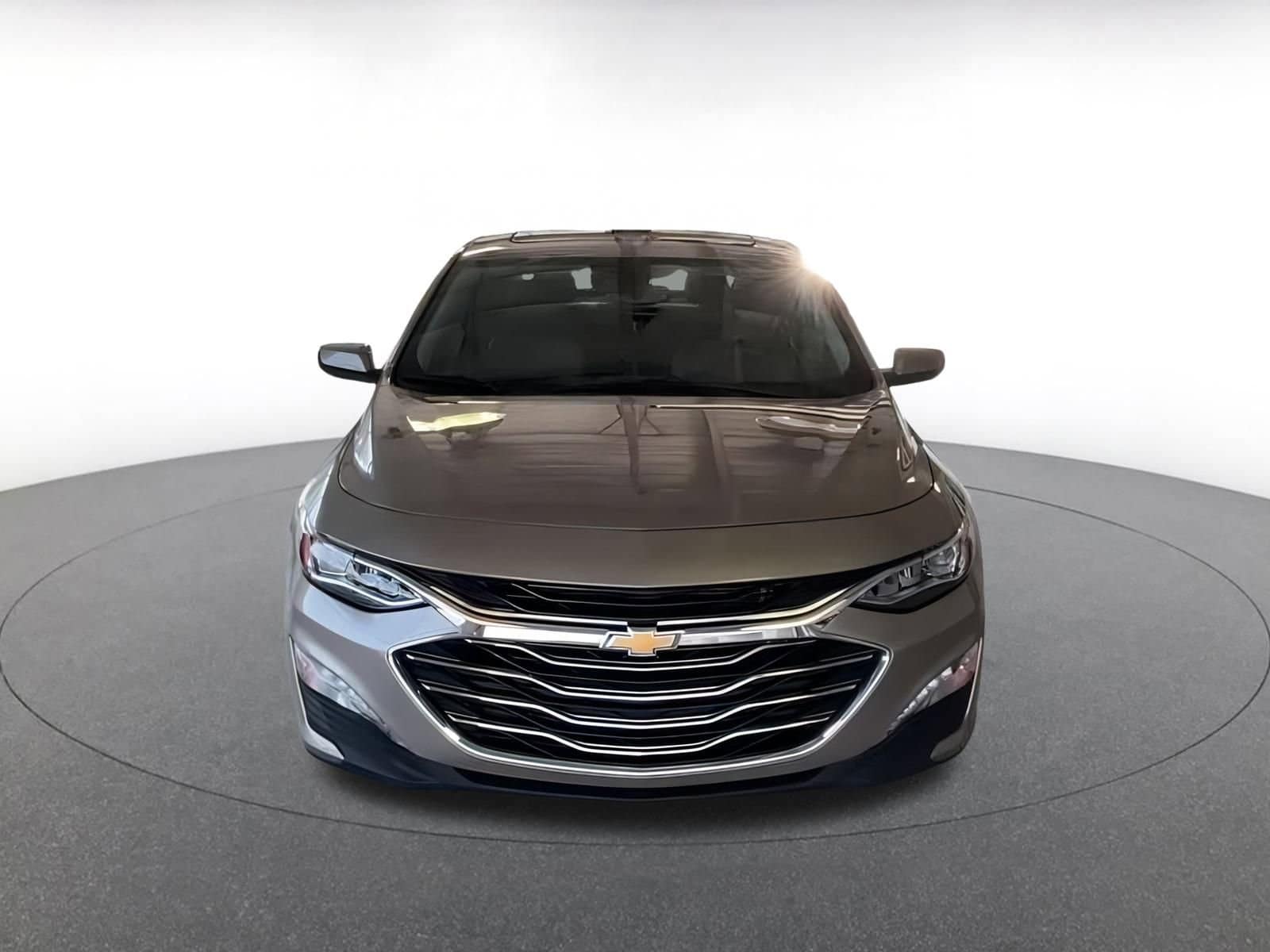 Thumbnail: 2024 Chevrolet Malibu - 5