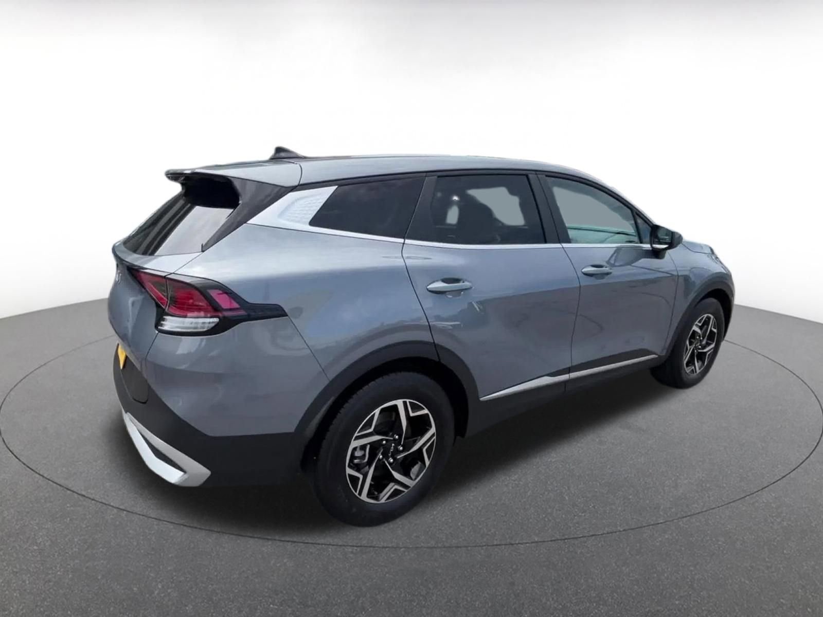 Thumbnail: 2025 Kia Sportage - 13