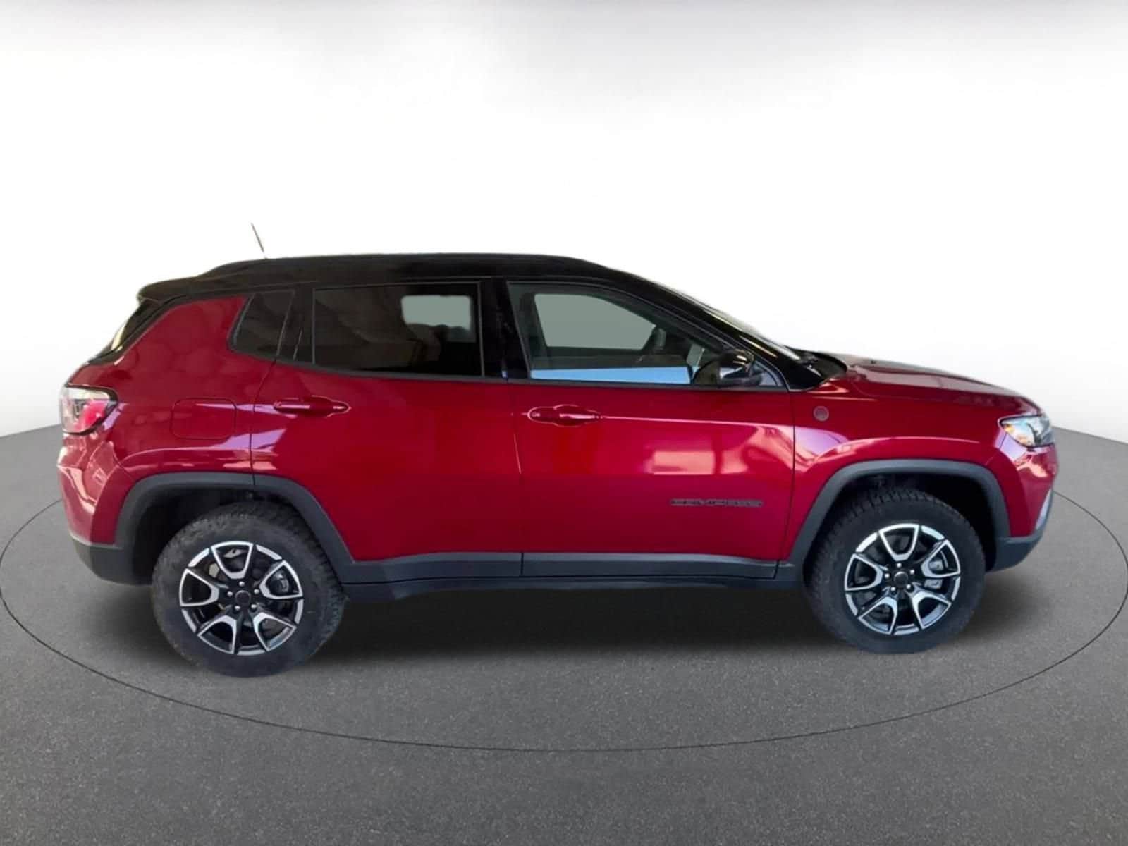 Thumbnail: 2025 Jeep Compass - 16