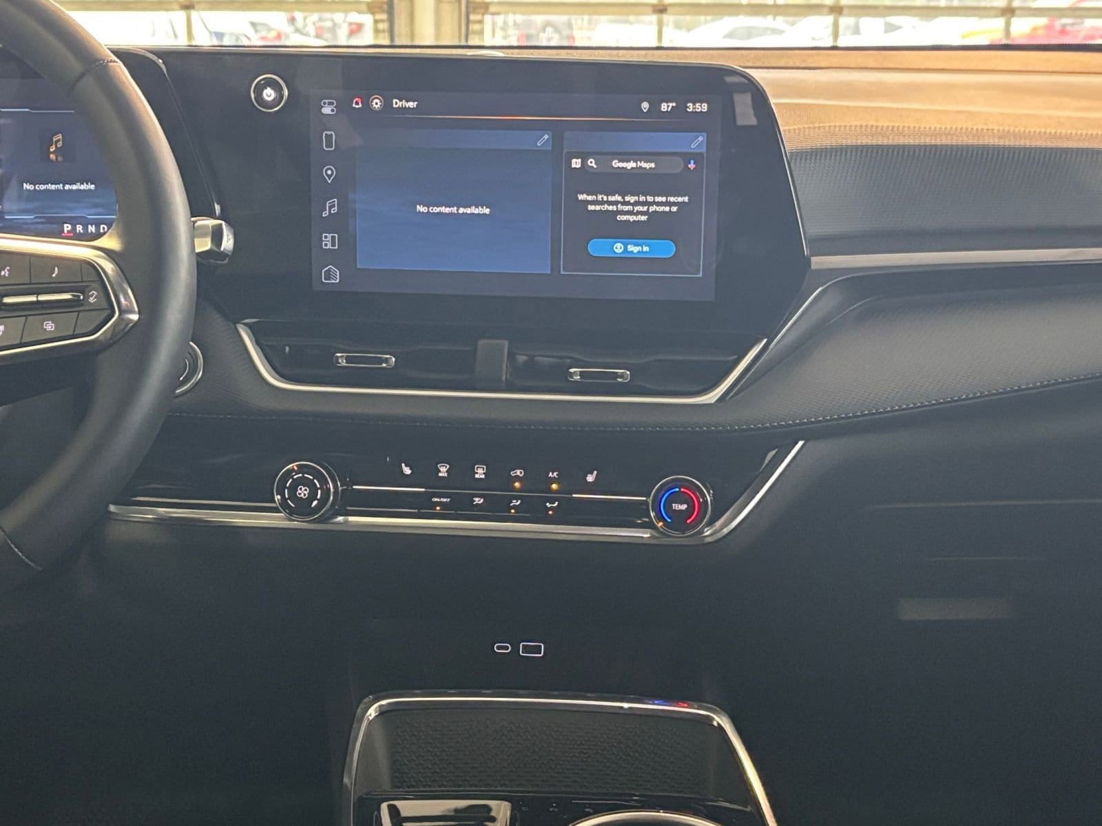 Thumbnail: 2025 Chevrolet Equinox - 18