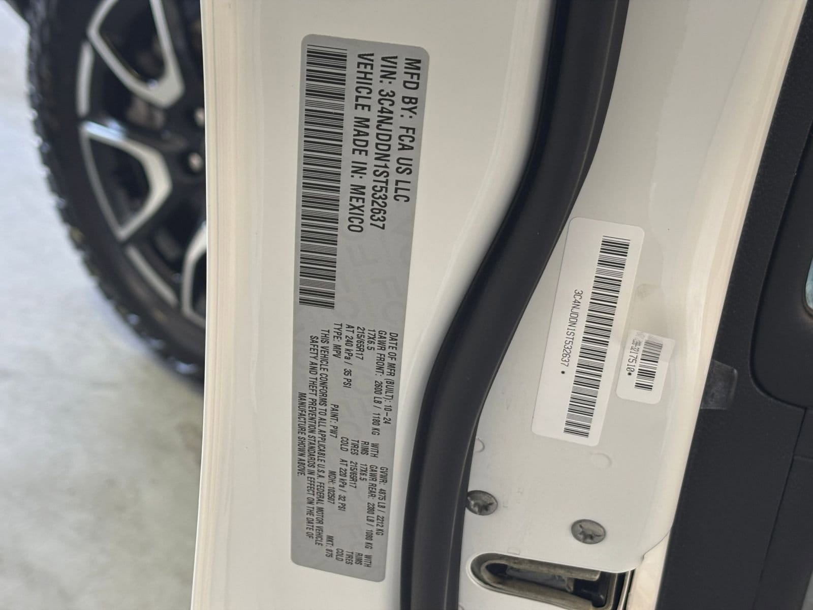 Thumbnail: 2025 Jeep Compass - 28