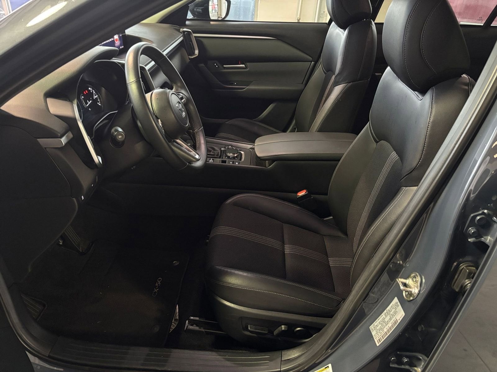 Thumbnail: 2025 Mazda CX-50 - 27