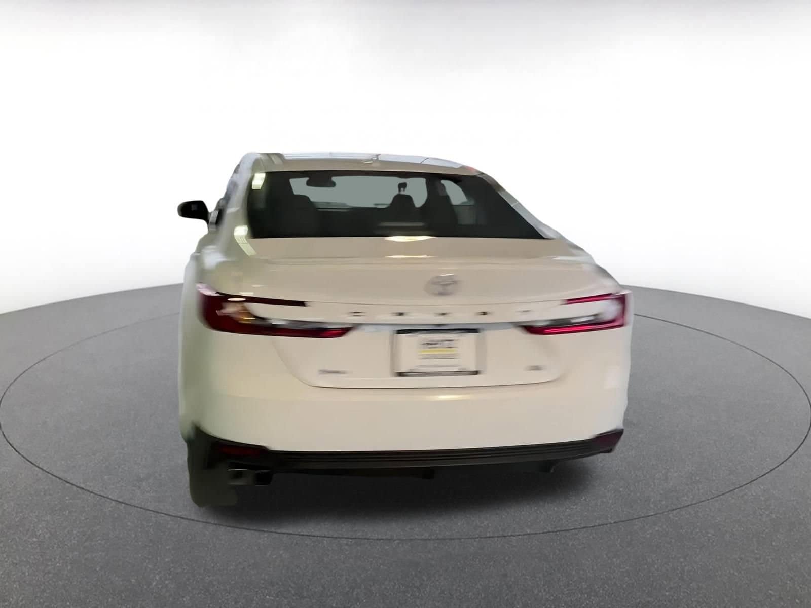 Thumbnail: 2025 Toyota Camry - 18