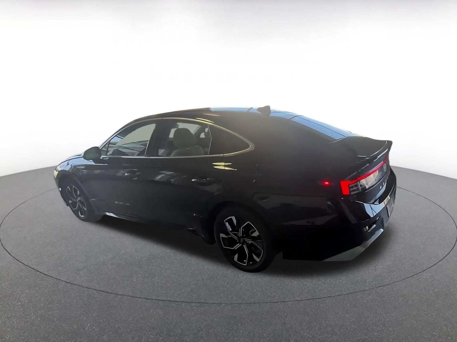 Thumbnail: 2025 Hyundai Sonata - 10