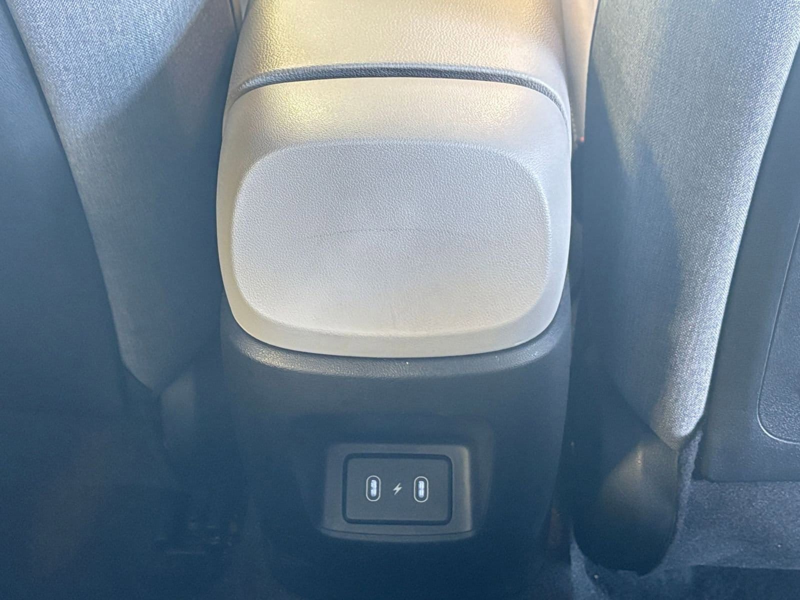 Thumbnail: 2025 Hyundai Elantra - 26