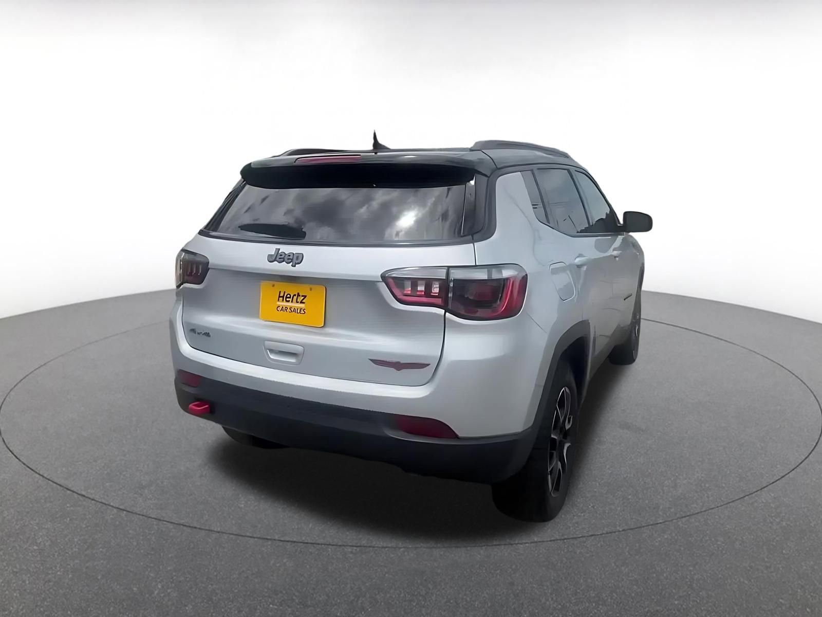Thumbnail: 2025 Jeep Compass - 15