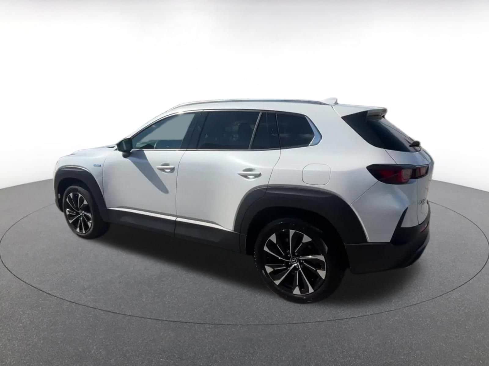 Thumbnail: 2025 Mazda CX-50 - 15