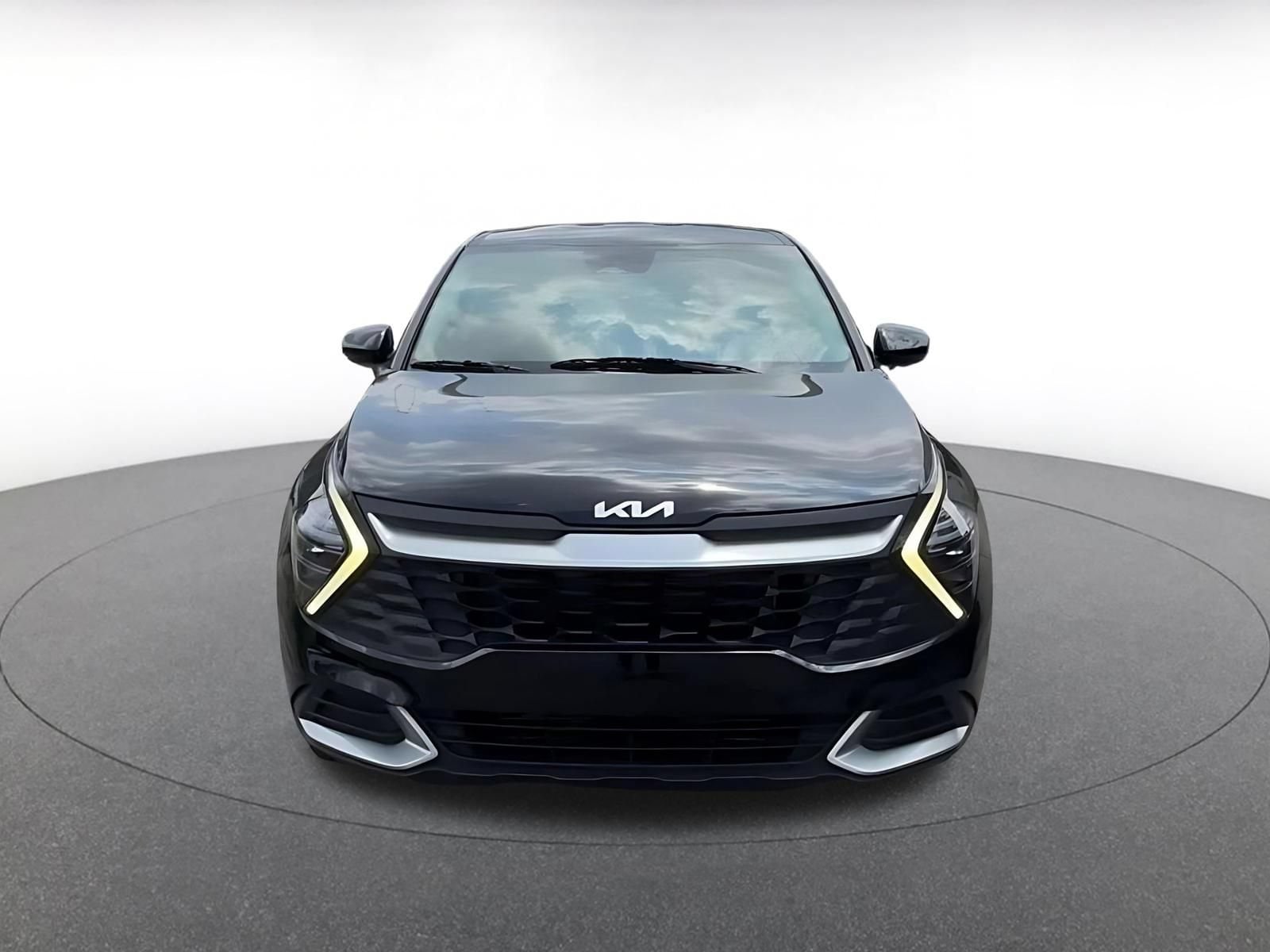 Thumbnail: 2025 Kia Sportage - 5
