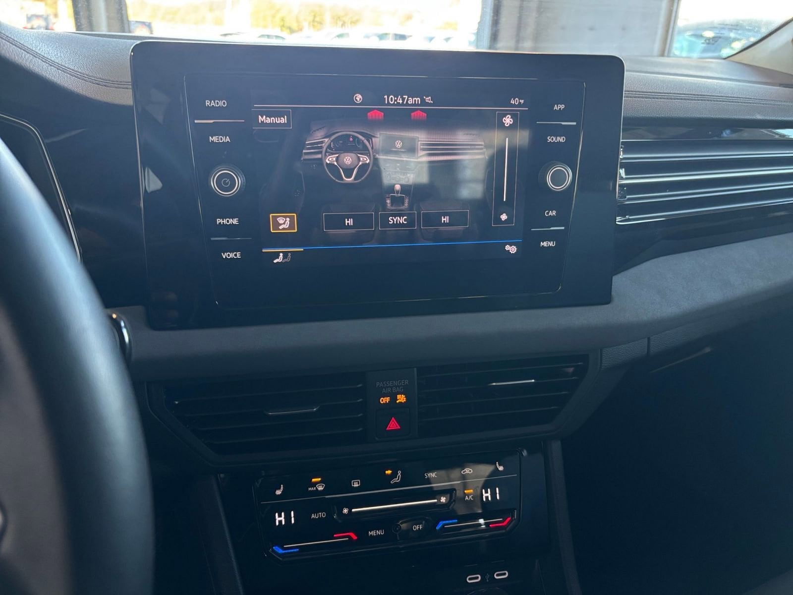 Thumbnail: 2025 Volkswagen Jetta - 21