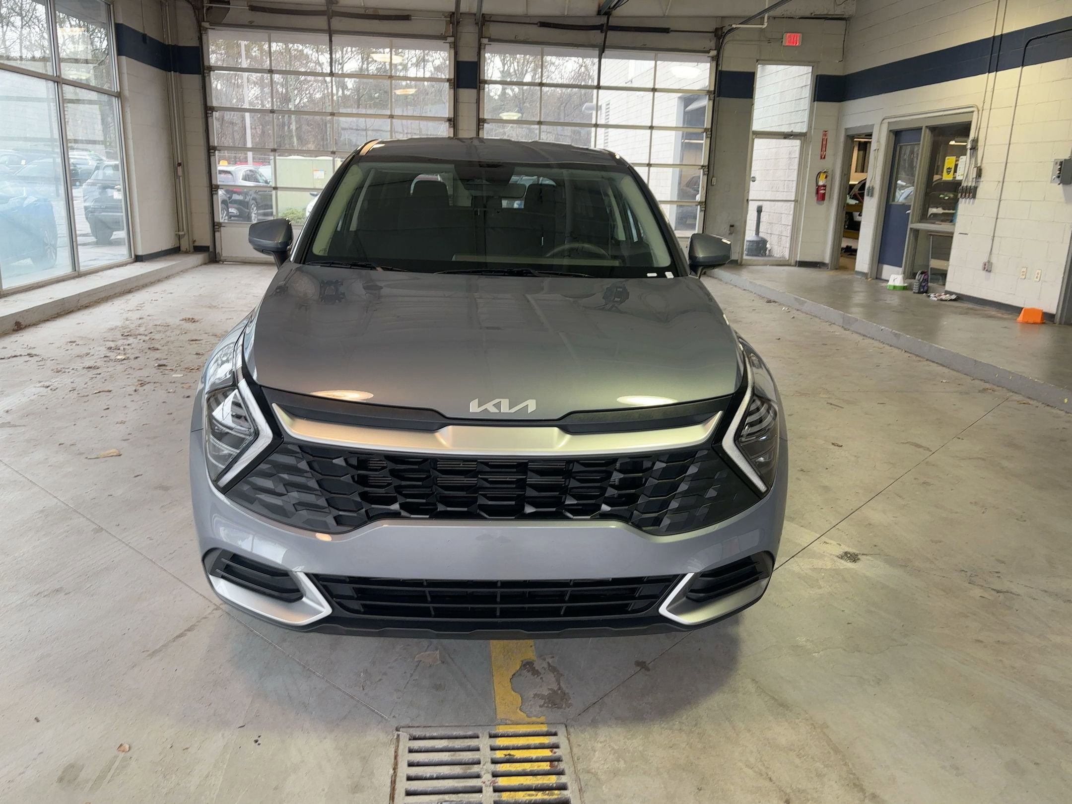 Thumbnail: 2025 Kia Sportage - 2