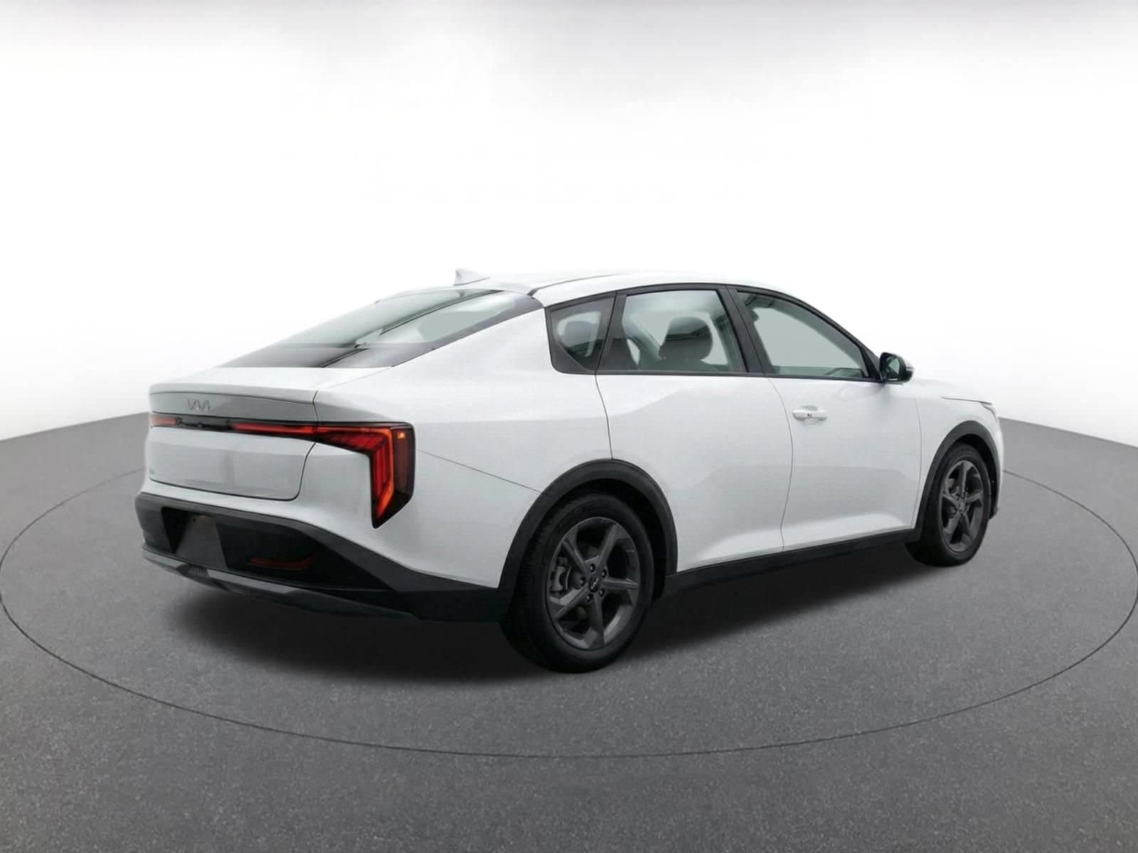 Thumbnail: 2026 Kia K4 - 8