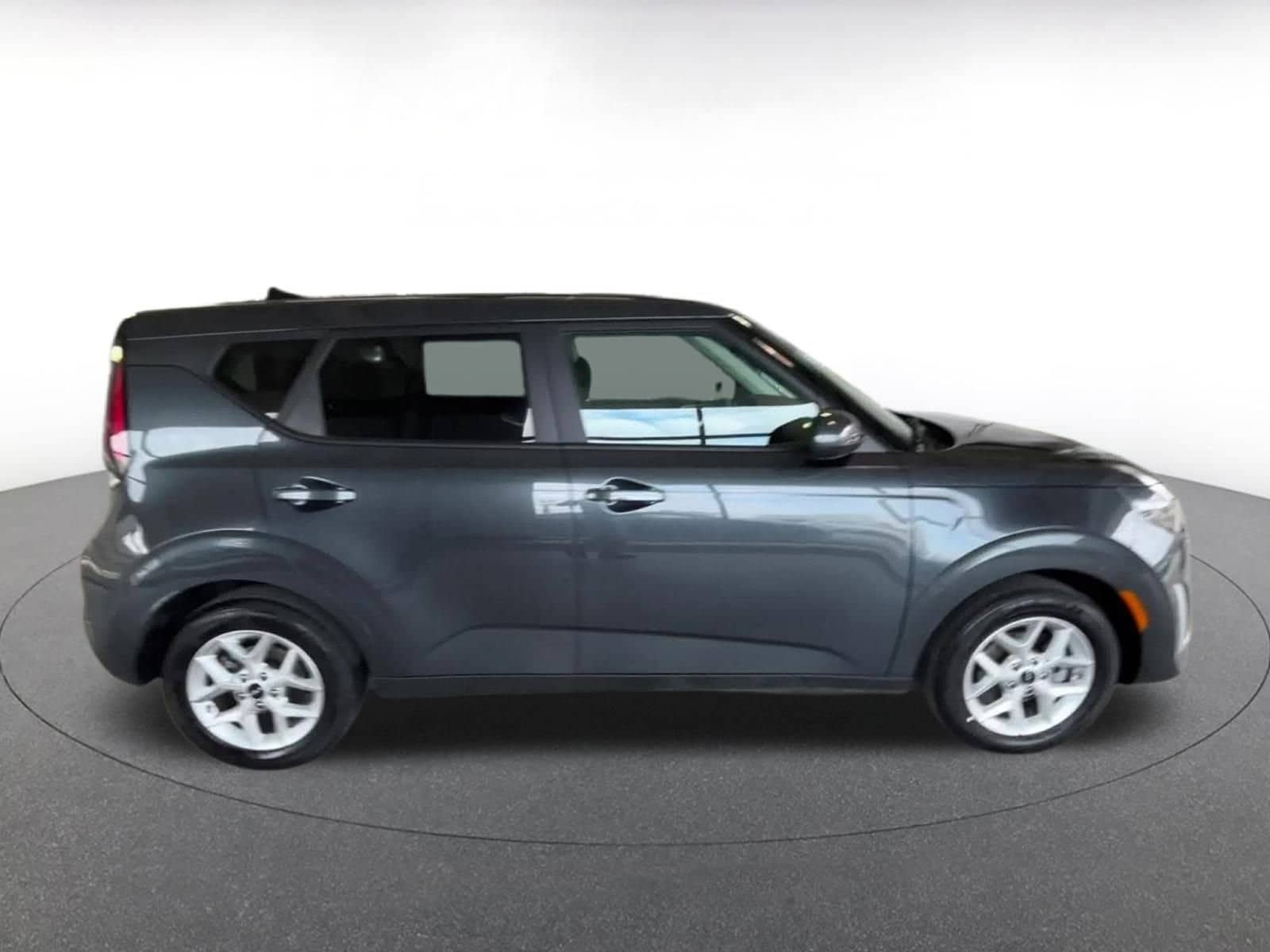 Thumbnail: 2025 Kia Soul - 15