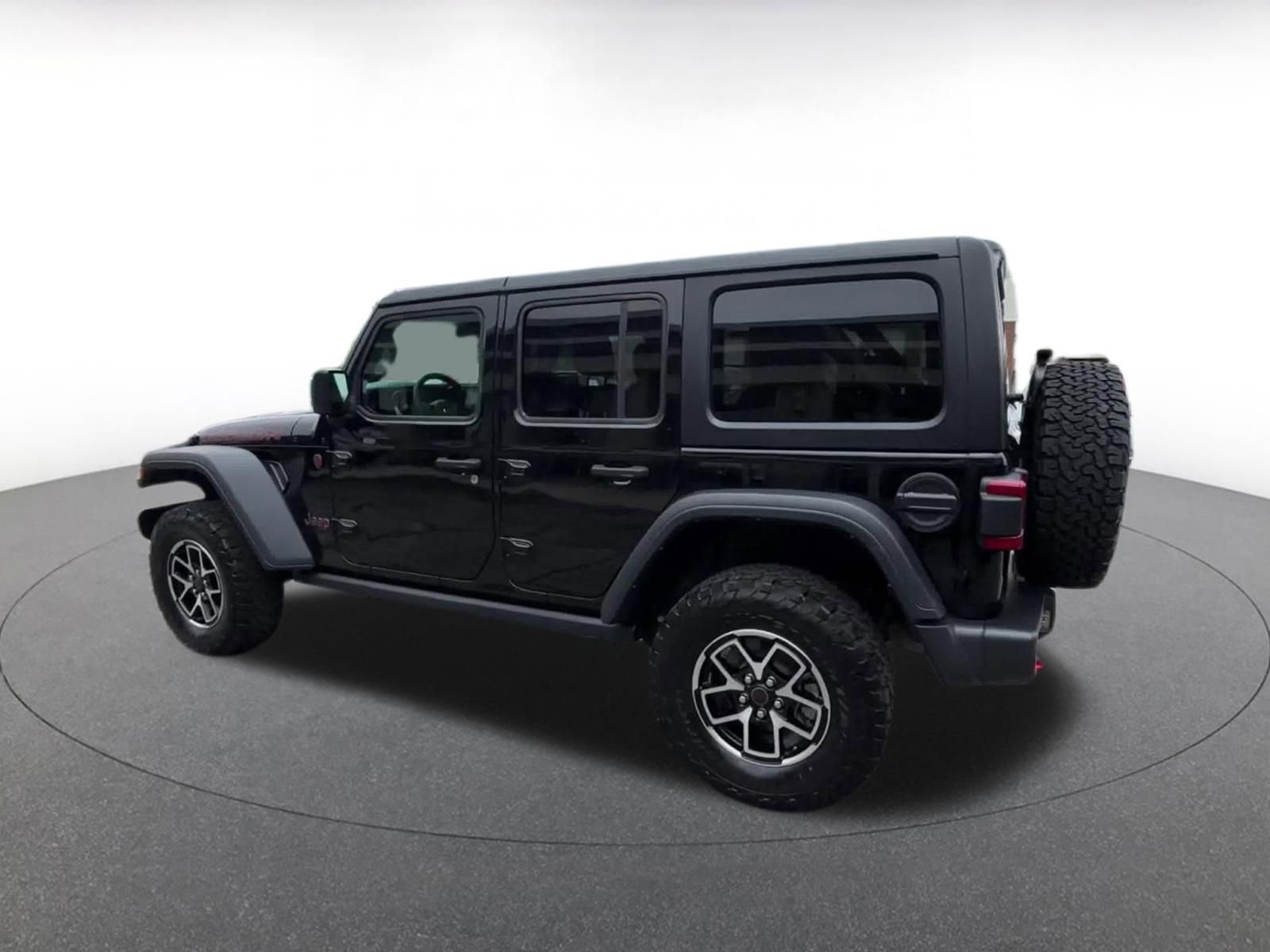 Thumbnail: 2025 Jeep Wrangler - 10