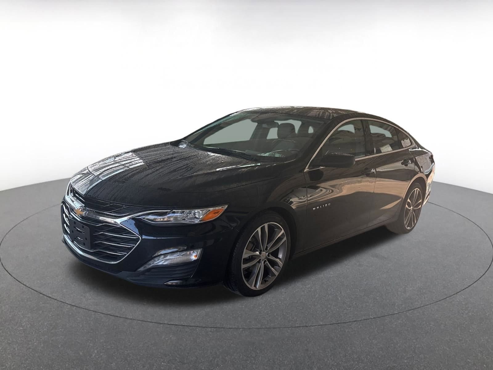 Thumbnail: 2024 Chevrolet Malibu - 8