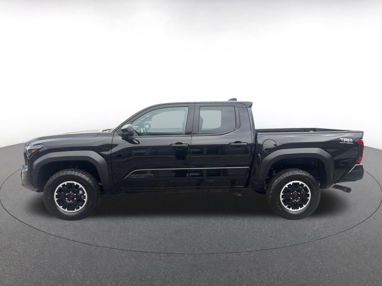 Thumbnail: 2025 Toyota Tacoma - 10