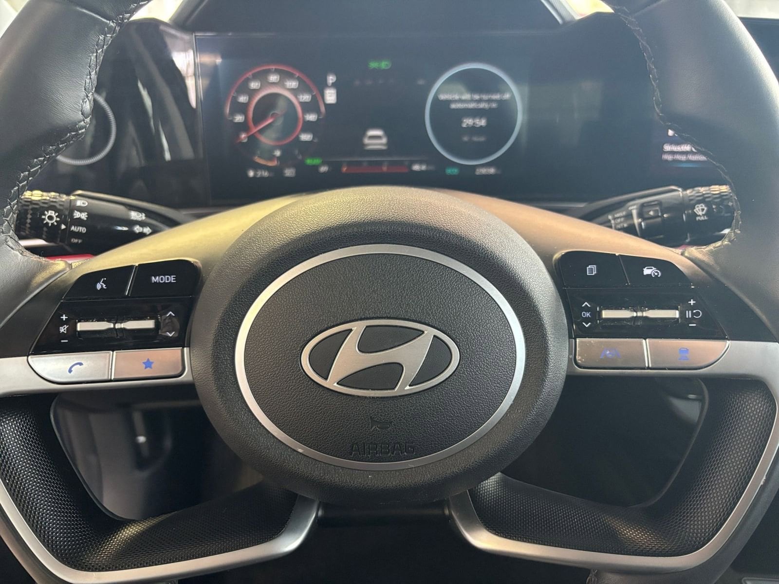 Thumbnail: 2025 Hyundai Elantra - 30