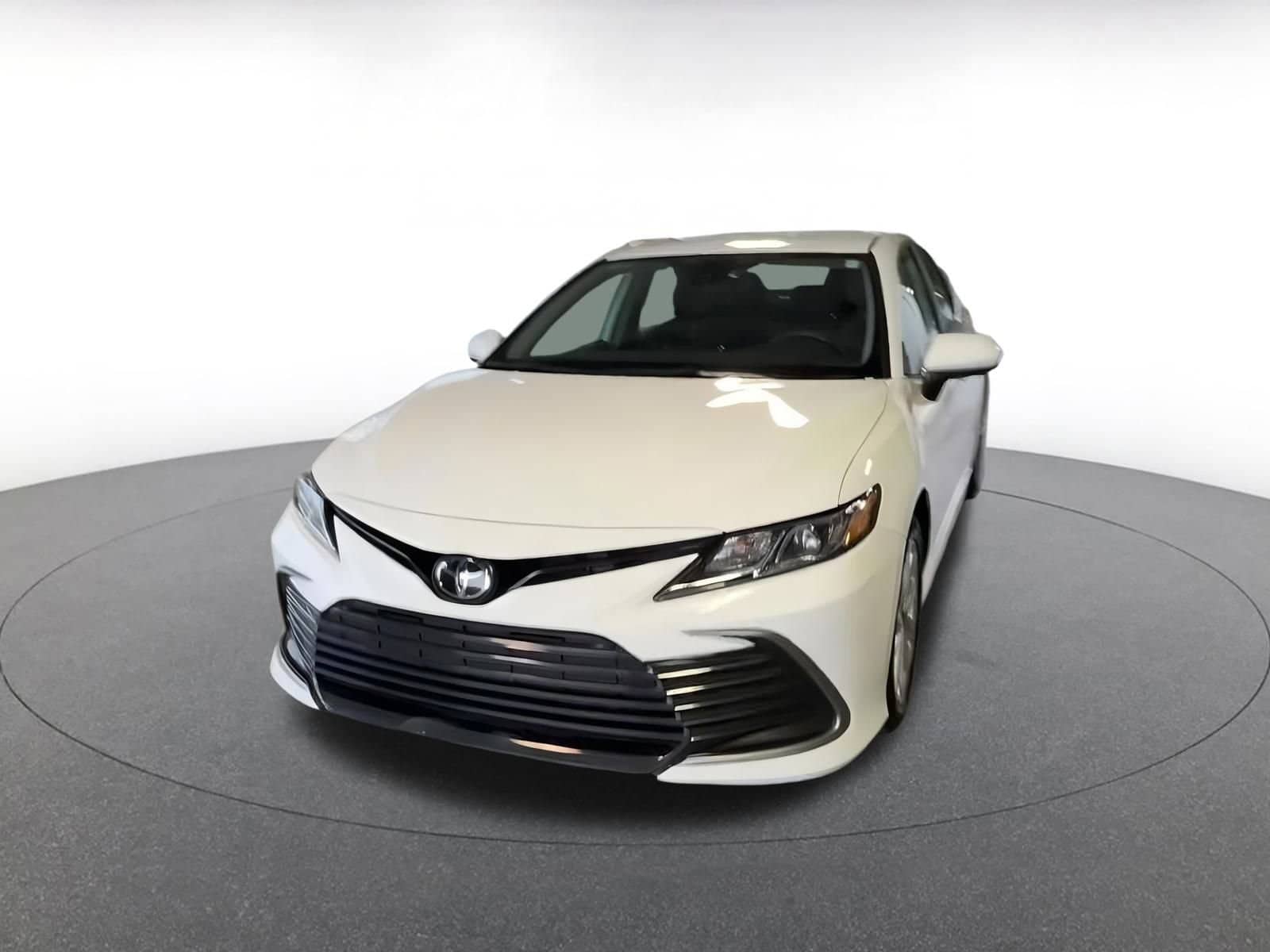 Thumbnail: 2024 Toyota Camry - 6