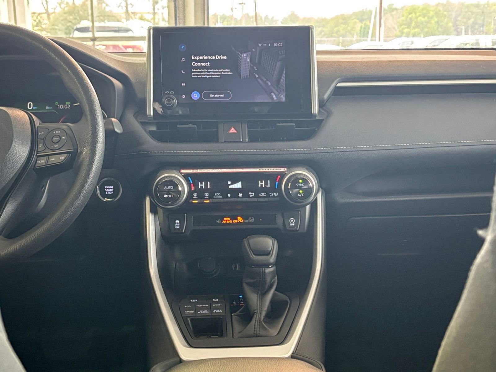 Thumbnail: 2025 Toyota RAV4 - 25