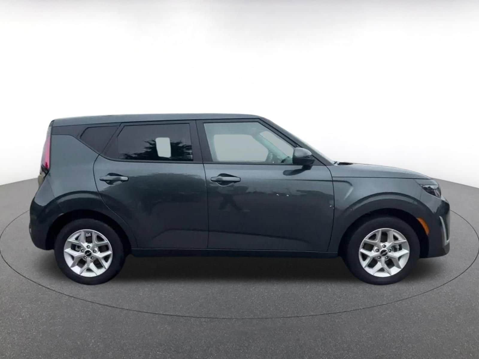 Thumbnail: 2025 Kia Soul - 16