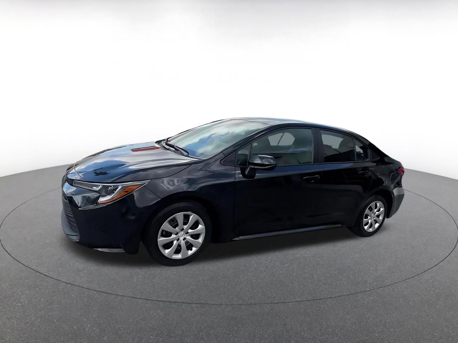 Thumbnail: 2025 Toyota Corolla - 7