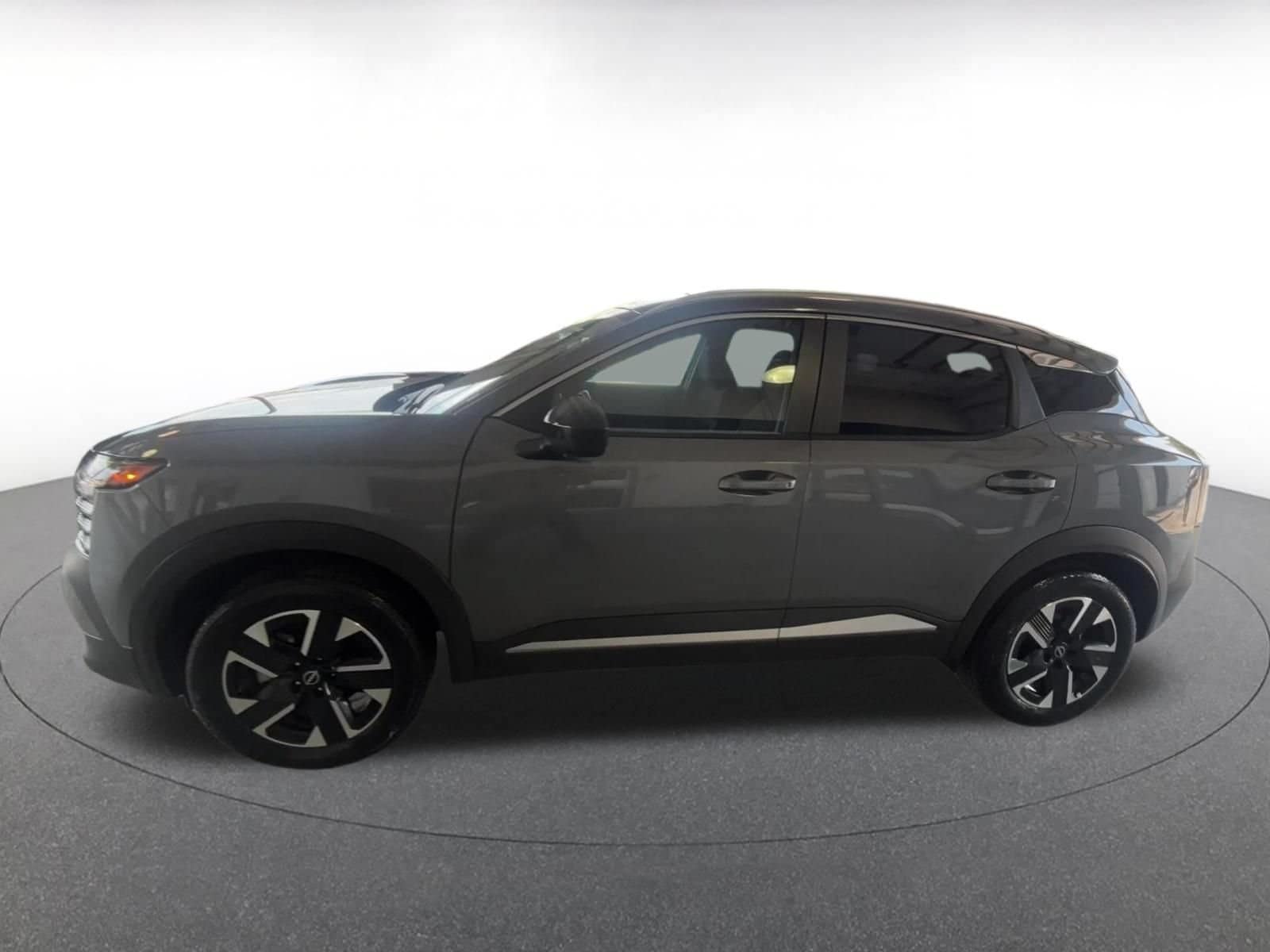 Thumbnail: 2026 Nissan Kicks - 8