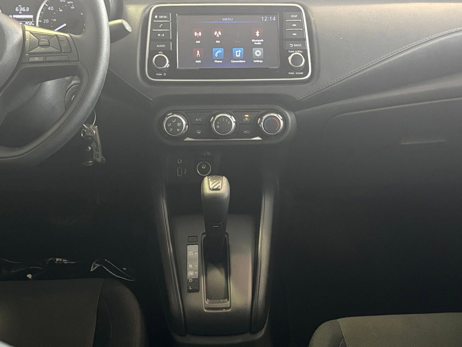 2024 Nissan Versa S 18