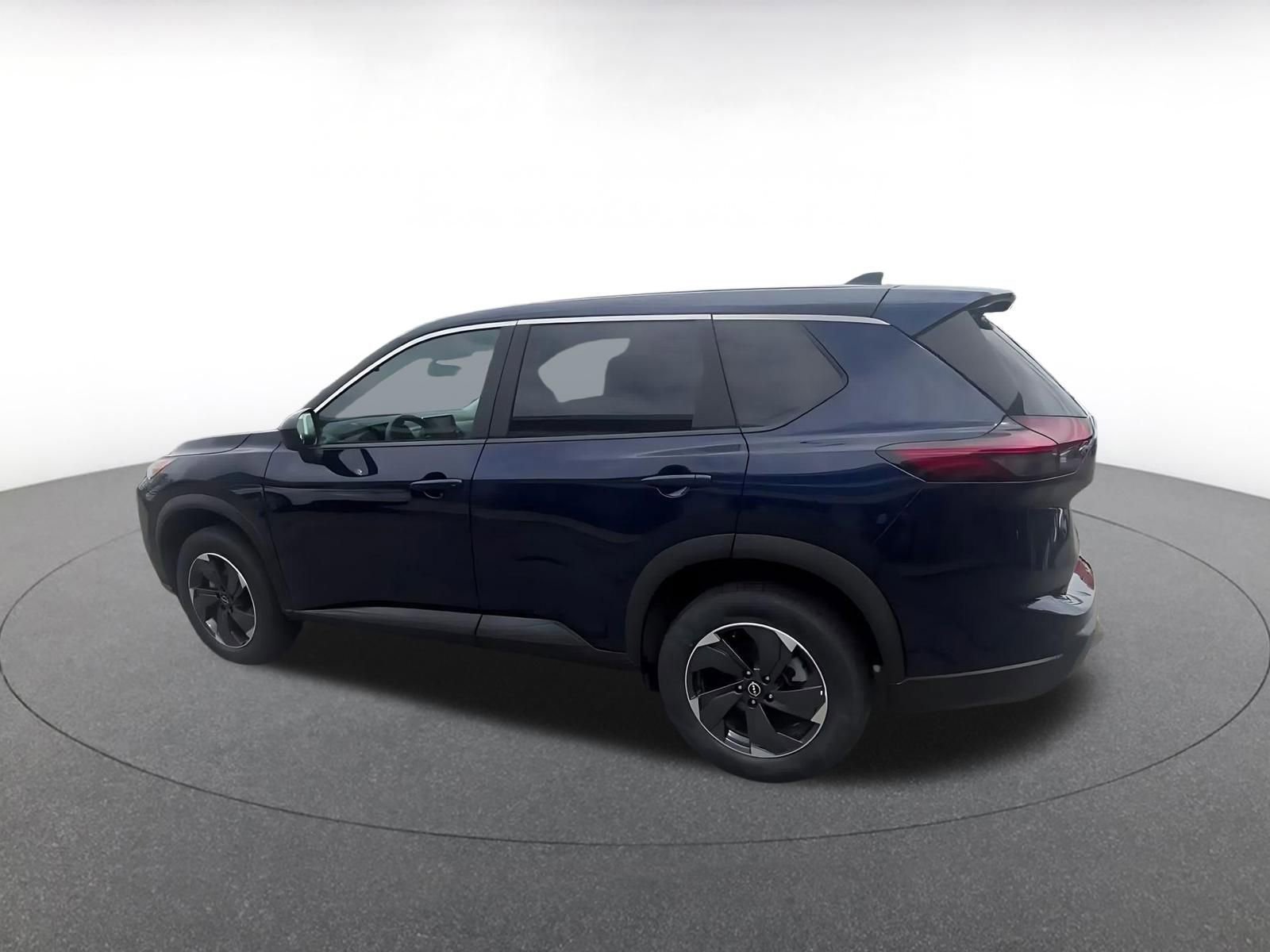 Thumbnail: 2025 Nissan Rogue - 10