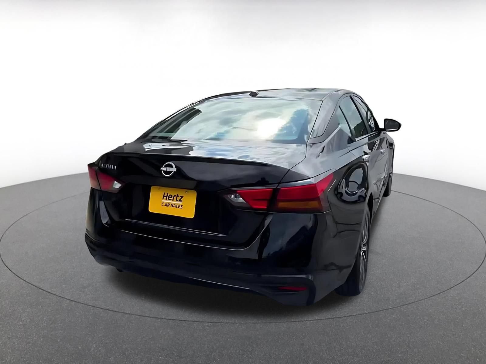 Thumbnail: 2025 Nissan Altima - 13