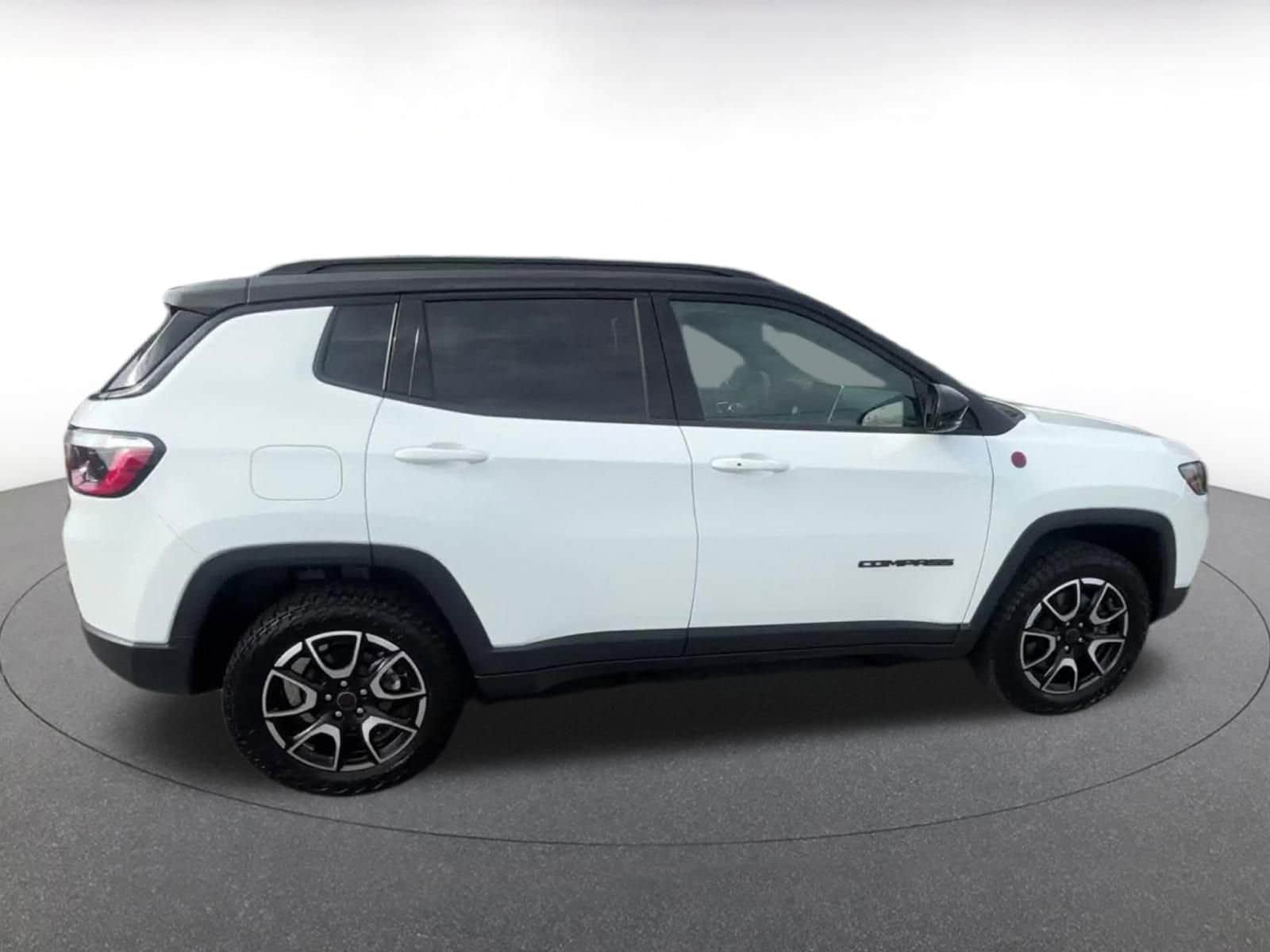 Thumbnail: 2025 Jeep Compass - 16
