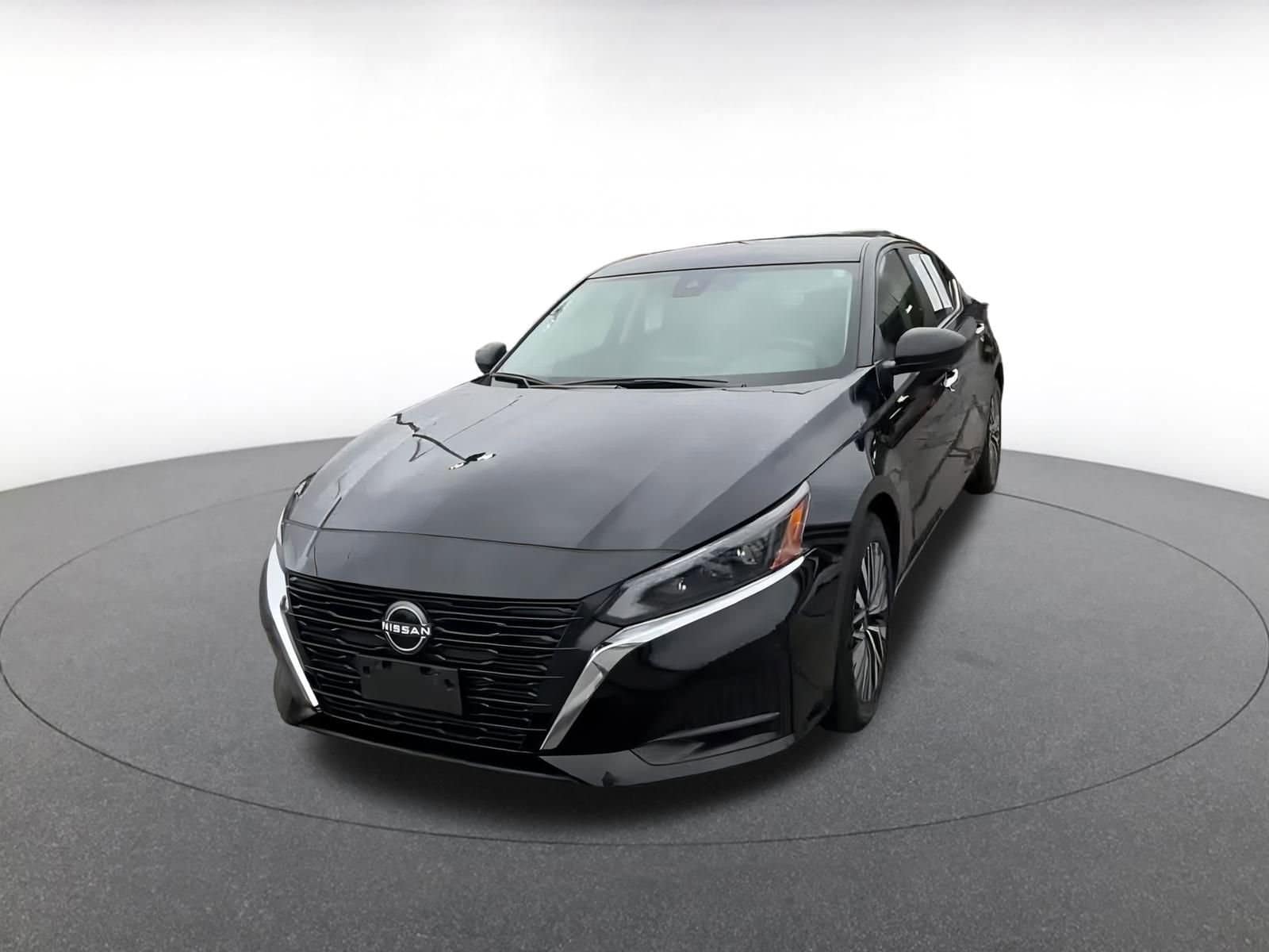 Thumbnail: 2024 Nissan Altima - 6