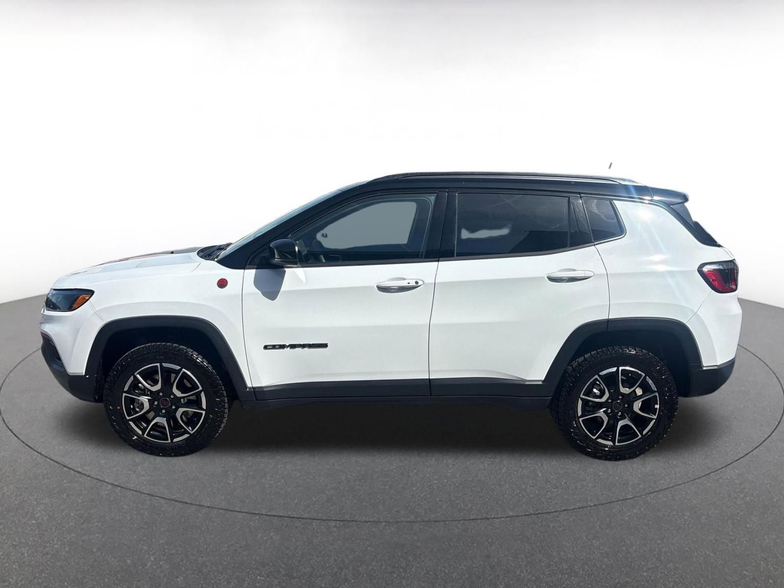 Thumbnail: 2025 Jeep Compass - 11